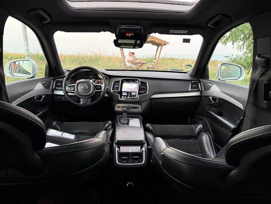 Volvo Xc 90 R-design 2.0 Diesel 235 cai AWD 7 locuri full!!!