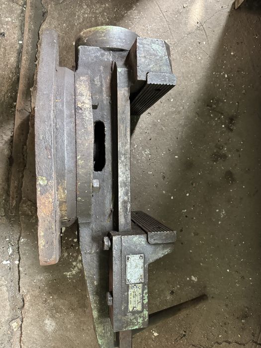 Тиски 250 губки сделано в СССР