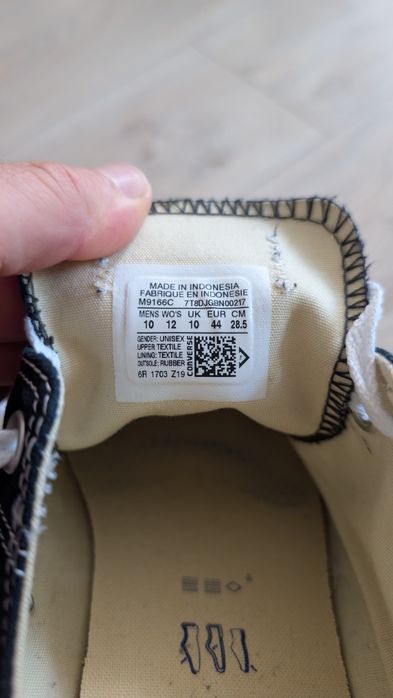 Teniși Converse negri 44