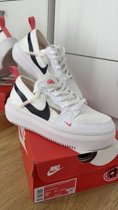 Nike Court Vision НОВИ 37.5