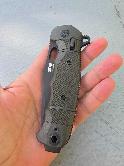 SOG Seal XR-CPM S35VN нож