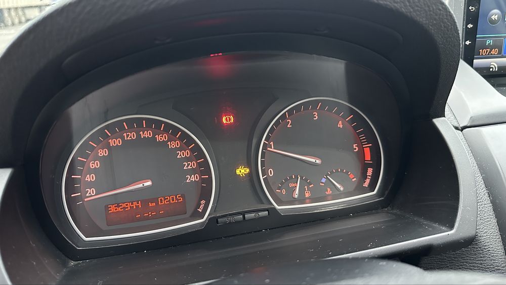 Vând BMW X3 4X4 întreținut