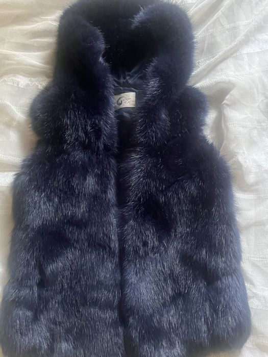 Продам меховой жилет