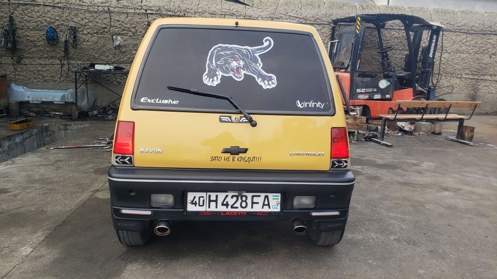 Сотилади Тико 11