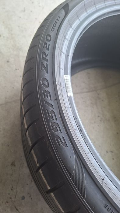 1buc 295 30 R20 Pirelli vara cauciuc anvelopa 20
