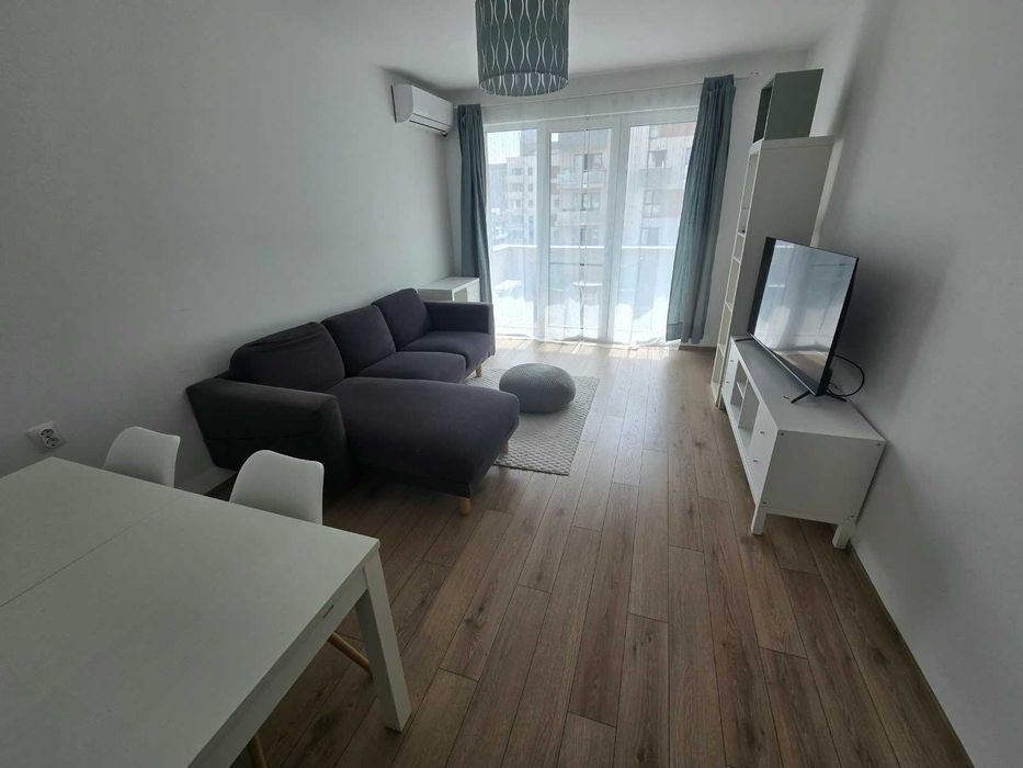 Inchiriez apartament - 2 camere + parcare + boxa - Cartier Maurer