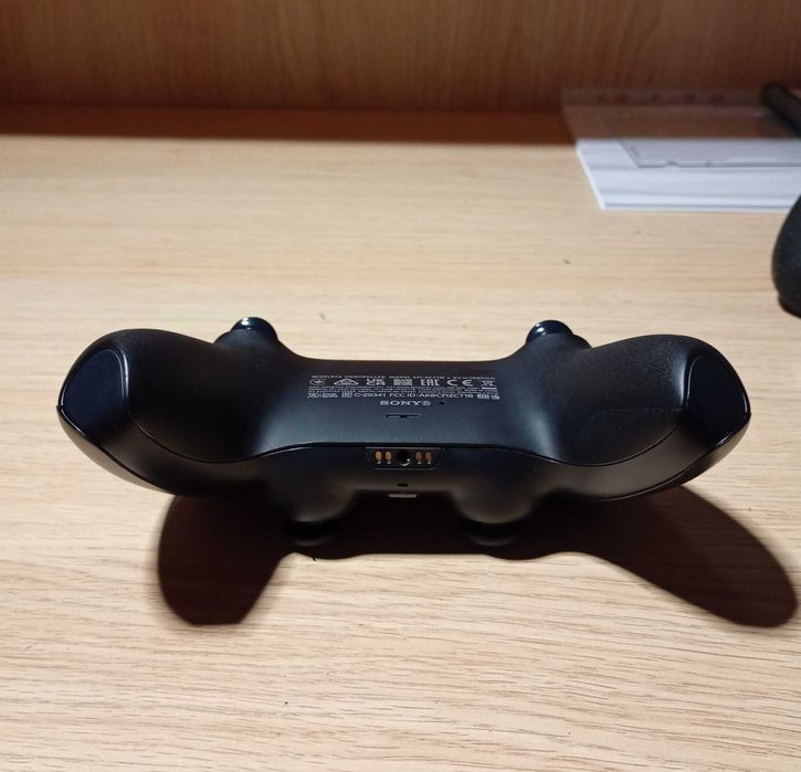 Vand Controller ps5 + husa protectie si thumb grip