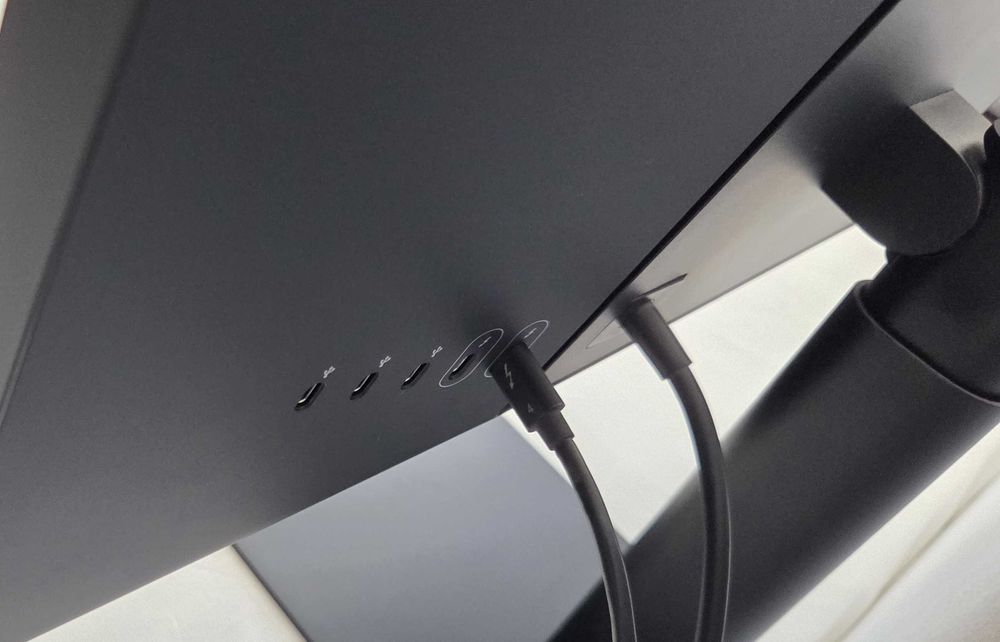 Monitor IPS LG Ultrafine 4K 24" 24MD4KL