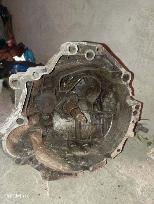 Коробка передачи машины Audi 80 B4
