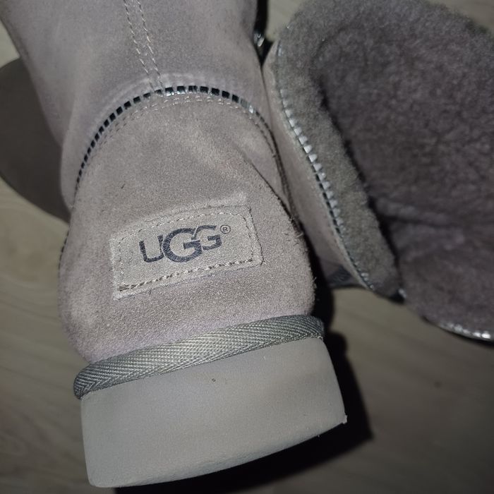 UGG, mărimea 41, stare impecabilă