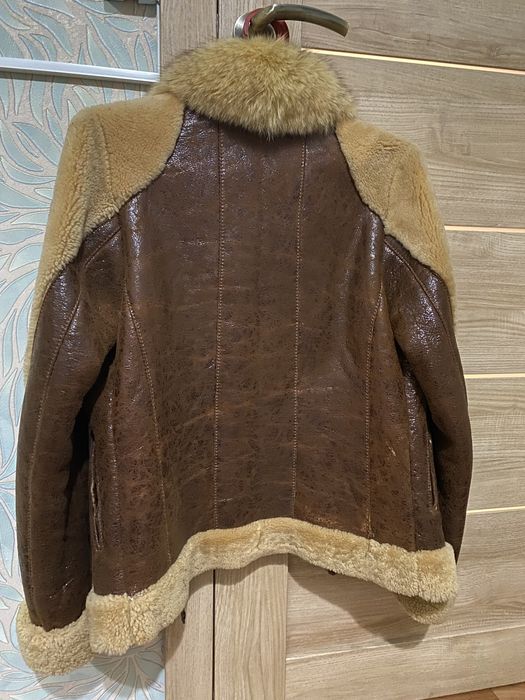 Продам женскую дубленку