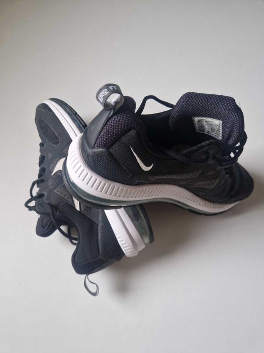 Nike Air Max Genome оригинални маратонки