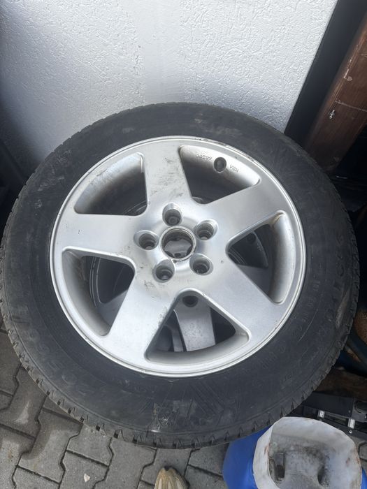 Jante aliaj cu anvelope vara 205/60r16 DOT 2022