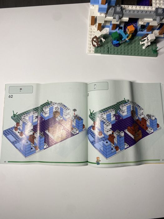 Lego Minecraft 21186