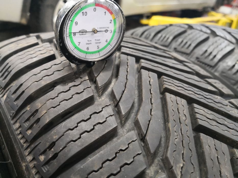 215 60 17 цола гуми като нови Michelin dot 20  4 броя