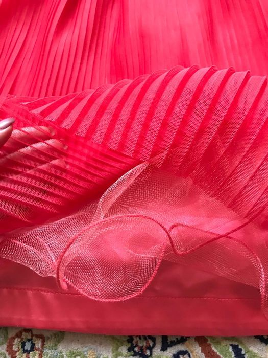 Продам женское платье