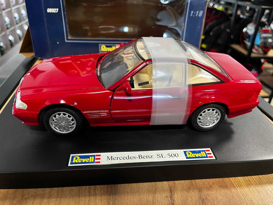 REVELL метален колекционерски модел количка MERCEDES-BENZ SL500 1994г.
