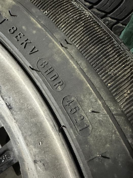 Продам 3 диска на 17 вместе с резиной 235/60/18