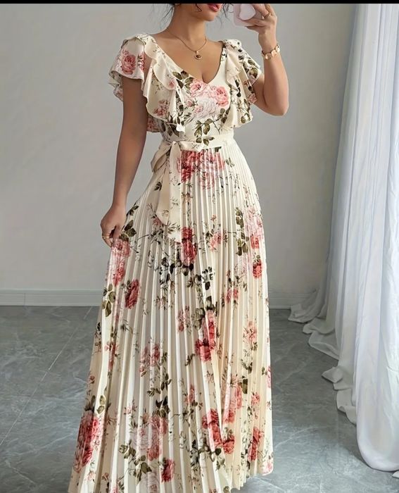 Нарядное платье на выпускной