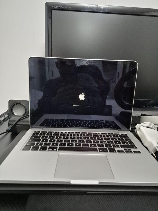 Apple Mac book pro