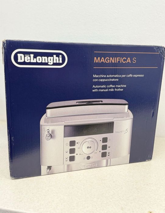 Apart de Cafea cu Boabe DeLonghi Magnifica S // Nou Sigilat