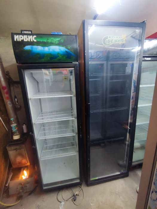 Холодильники стеклянные