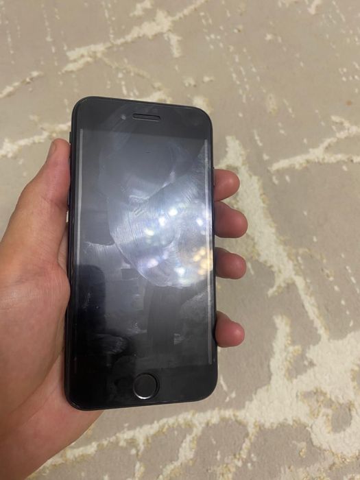 iPhone SE 2020 обмен