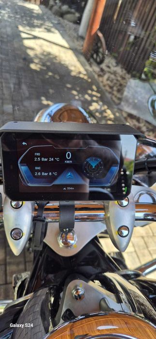Suzuki Boulevard C109R  an 2008 ( VLR1800 ) intruder