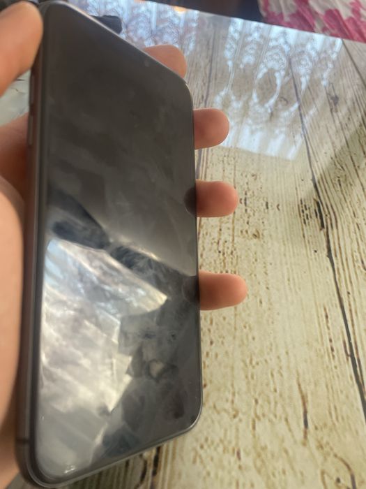 Vand iphone 11 64 gb