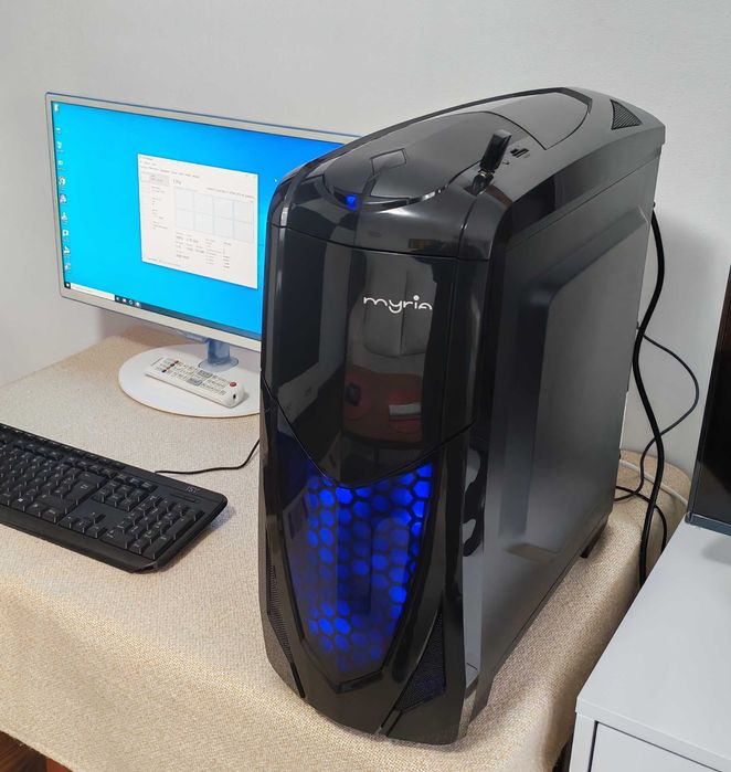 Unitate centrala Intel i7-4790 3.6GHz 8GB RAM SSD 512GB