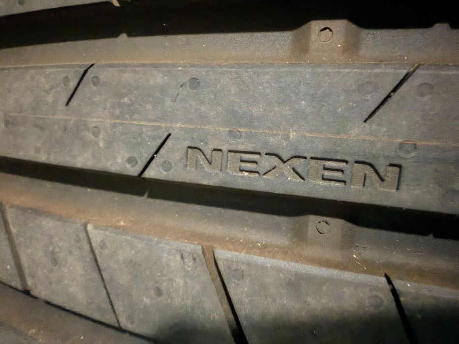 Летни гуми 225/55/18 Nexen Nfera Sport