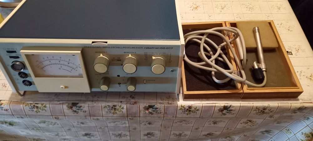 Прецизен импулсен шумомер Robotron 00 017 – отличен, пълен комплект