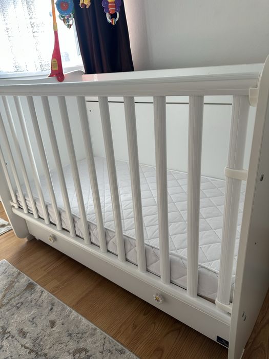 Pătuț cu sertar si saltea cocos