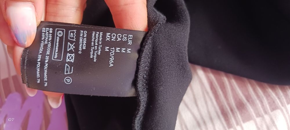 Черна рокля H & M, размер М