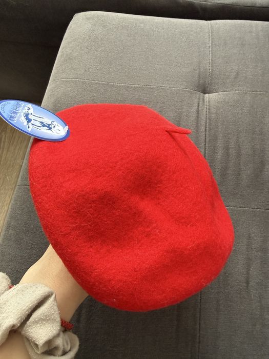 Чисто нови шапки