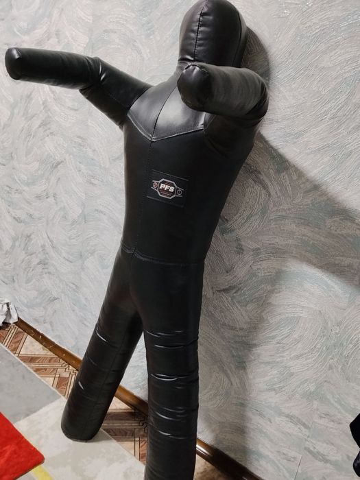 Маникен для тренировки