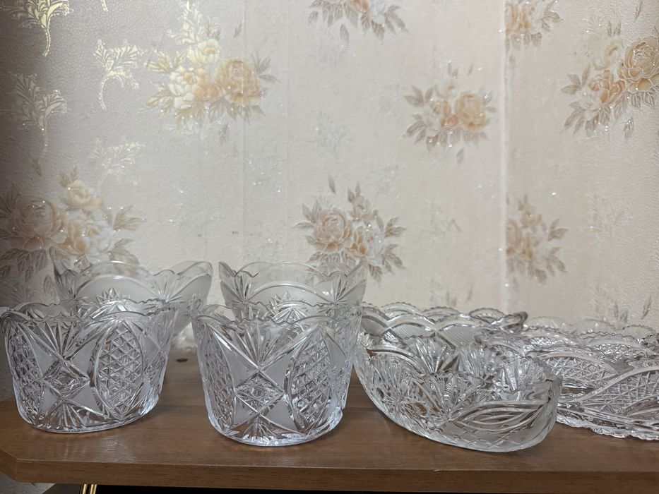 Хрустальные вазы