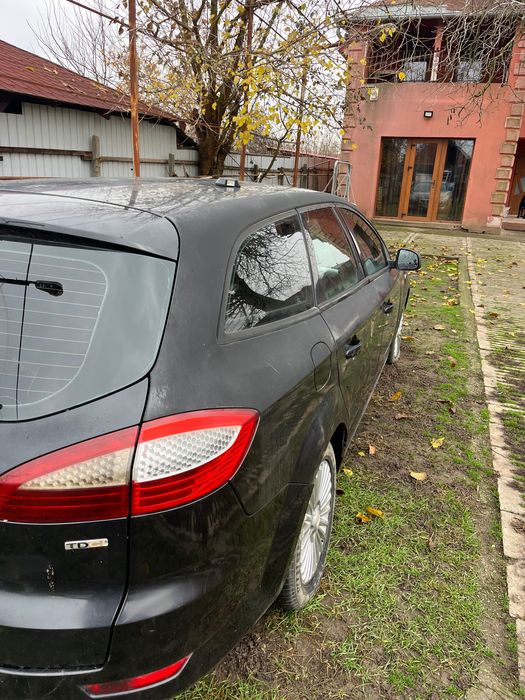 Vand Ford Mondeo