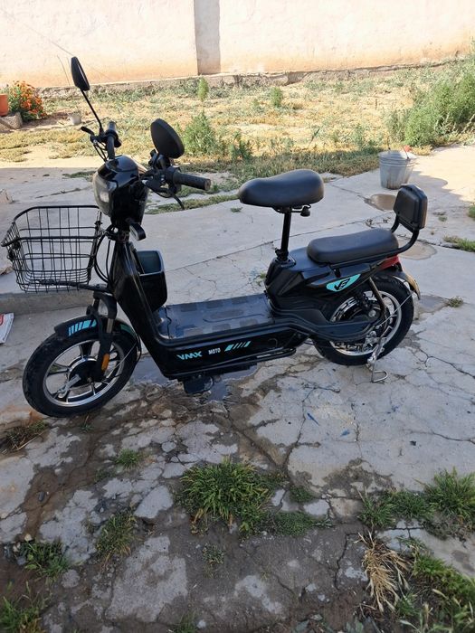 Продам скутер электро