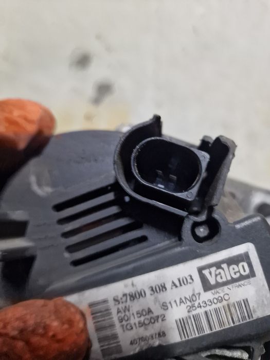 Alternator bmw x3 e83 2.0d 3.5d m47 m57/7800308 e90 e91 335d e92 e93