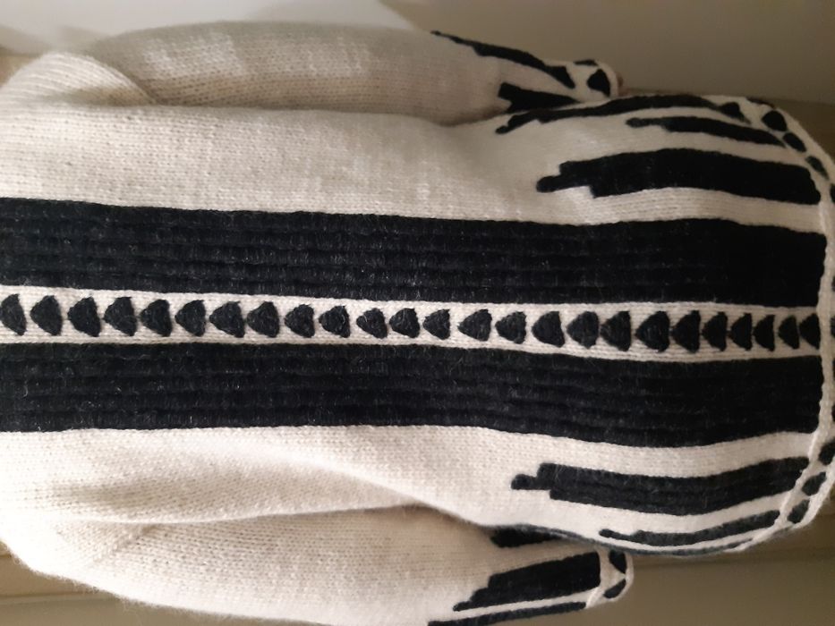 ВЪЛНЕНИ дълги жилетки с качулка,No46,ръчно плетиво