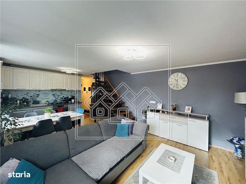 Ap cu 3 camere, 81 mp utili, tip mansarda, Zona Cedonia