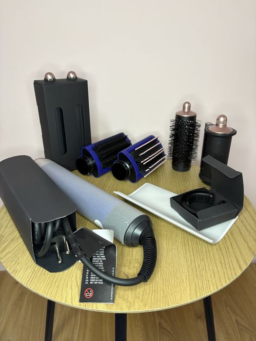 Dyson Airwrap complete long