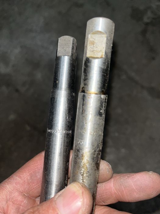 Инструменты детали для станков.