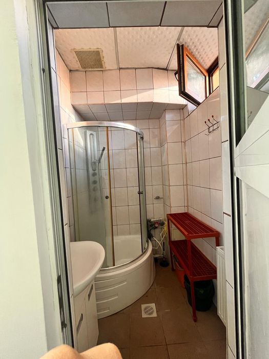 Inchiriez spatiu comercial Tatarasi