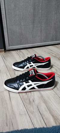 Onitsuka tiger sale olx