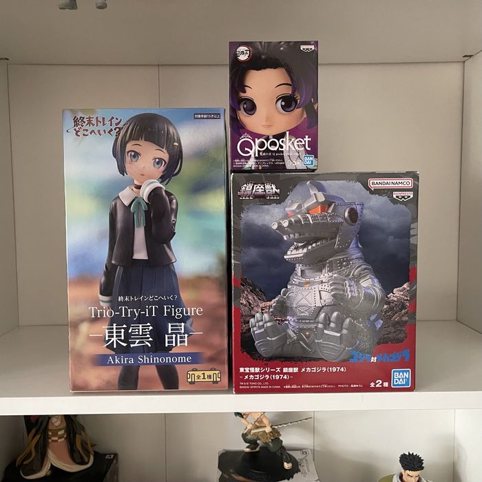 Комплект от 3 фигурки – 100 лв