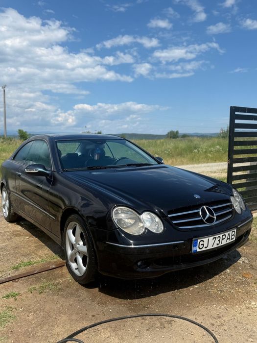 Vand/schimb Mercedes kompressor CLK 200 anvargart,2003,1.8 benzina.Pentru mai multe detalii astept mesajul dumneavoastra in privat.
