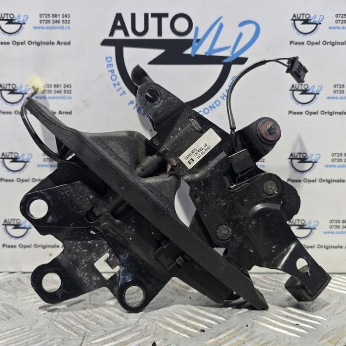 Broasca capota spate stanga Opel Astra H Twintop