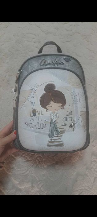 Rucsac Anekke Sophia ,produs nou cu eticheta, in stare perfecta, fara defecte